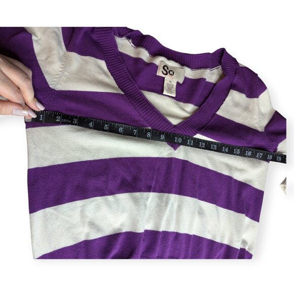 SO Vibrant Purple & White Striped V-Neck Long Sleeve Sweater Juniors Size XL - Picture 8 of 12